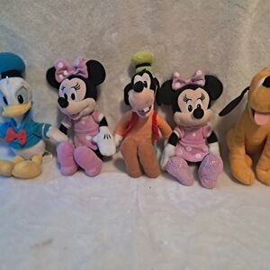 Disney Plush Characters Bundle - Pink Minnie Mouse, Blue Donald, Goofy & Pluto